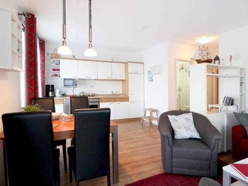 One-Bedroom Apartment with Terrace
