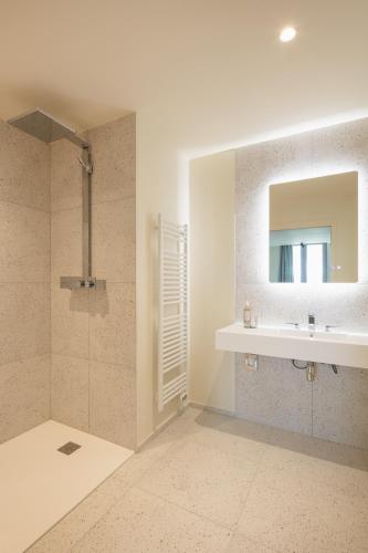 Family Junior Suite with Ocean View image 1
