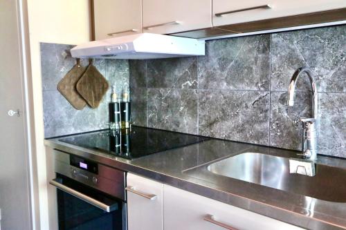 Kitchen, Kopsamonlinna in Hyytiala