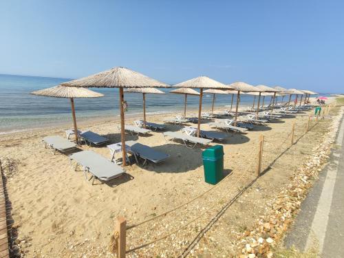 By the Sea B By the Sea B