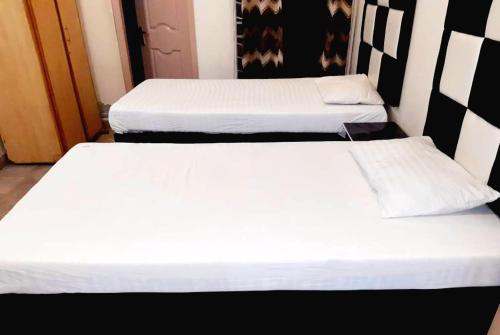 Hotel Khyber - image 10