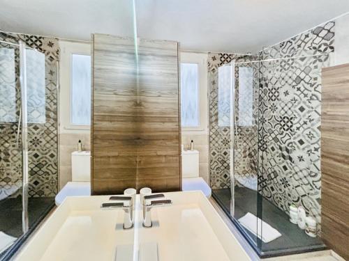 Luxury Apartment Paris Saint-Honoré - Rentaway BnB - image 11