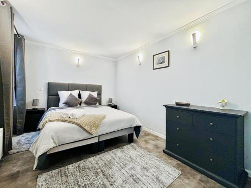 Luxury Apartment Paris Saint-Honoré - Rentaway BnB - image 14