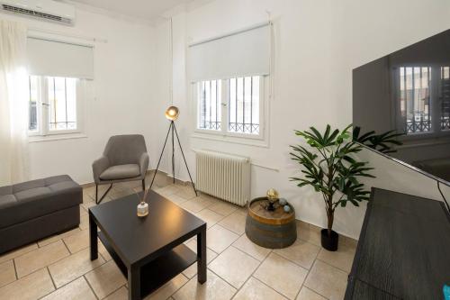 Phaedrus Living Athens City Studios Paris - image 2