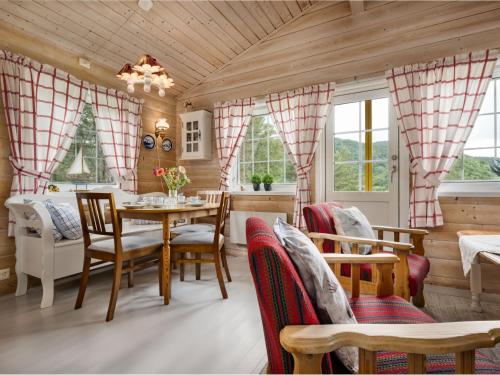 Holiday Home Granlien by Interhome in Hellevik