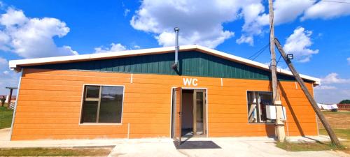 Badkamer, MONKHSUURI GUESTHOUSE in Kharkhorin