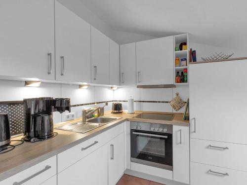 Apartment Sturm by Interhome in วาร์เวรอร์ท