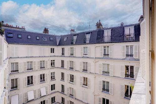 SaintGermain Sojourn - Charming 2 bedroom in the Rive Gauche - main image