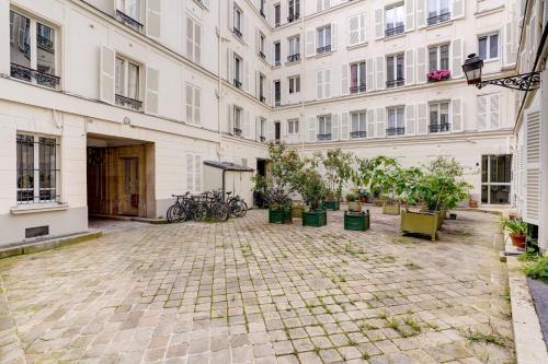 SaintGermain Sojourn - Charming 2 bedroom in the Rive Gauche - image 9
