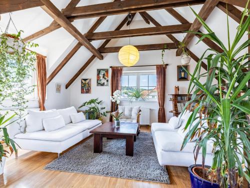 Holiday Home Řevnice by Interhome (Holiday Home Revnice by Interhome) in 熱夫尼采