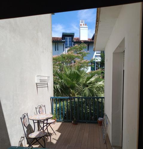 陽台/露台, Spacieux T4 Cœur de ville in 昂代伊市中心