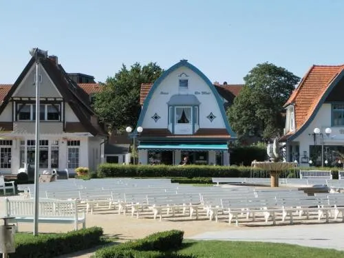 Kleines Haus am Meer in Boltenhagen, Deutschland