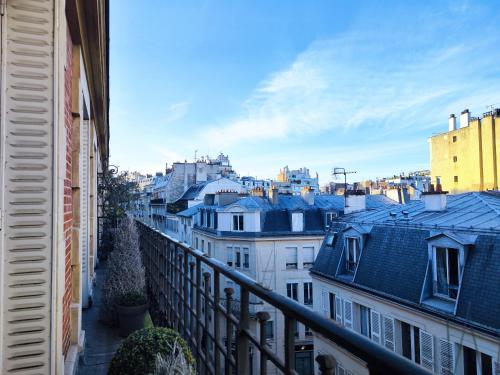 Paris 16 Apartment in Quiet Residential District - image 8