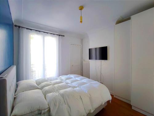 Paris 16 Apartment Near Eiffel Tower and Arc de Triomphe - image 4