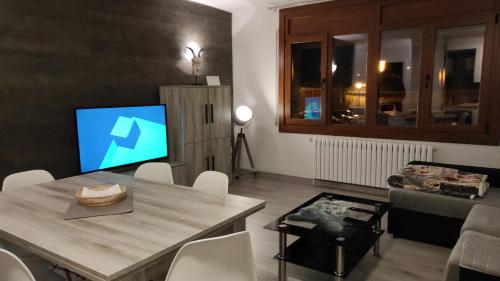 Dotări, PASSAMANÉ 19 - Canillo - Casco Antiguo Hut 7867 (PASSAMANE 19 - Canillo - Casco Antiguo Hut 7867) in Canillo