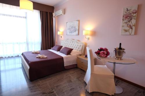 

Fiore Vaticano B&B