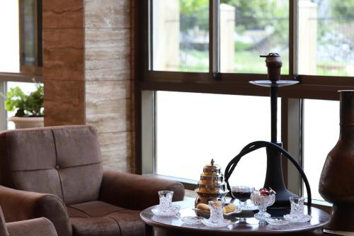 Instalaciones, Deluxe Family Hotel in Ağsu