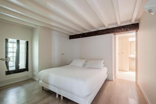 Veeve - Soaring Ceilings Wondrous Windows - image 14