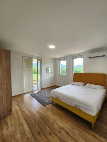 !فيلا تستحقها لاجازتك في البوسنة !فيلا تستحقها لاجازتك في البوسنة