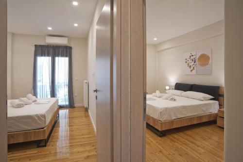 Athenian Escape 2BR 2BA Stylish Fully Reno Apt - image 13