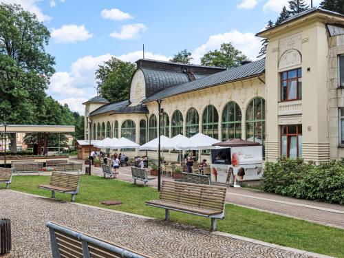 Apartment V Mechu by Interhome in 揚斯凱拉茲涅