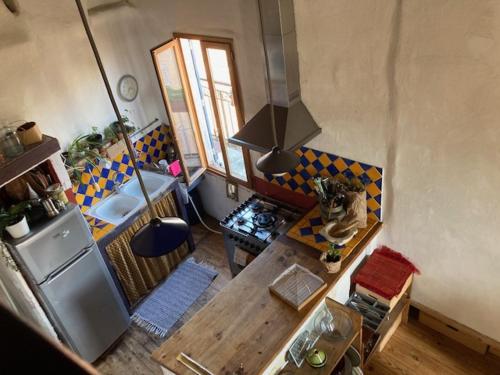 Appartement terrasse vue panoramique au coeur du Panier, Marseille (photo 4)