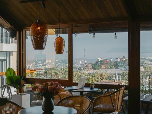Mien Suong Khoi - Home & Cafe