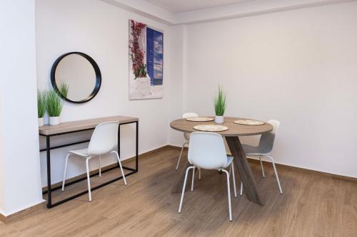 Kipseli New Modern Cosy Apartments Apt No 5 - image 2