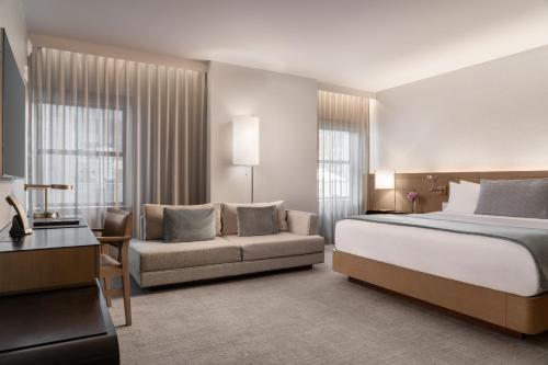 The Knickerbocker Hotel, New York