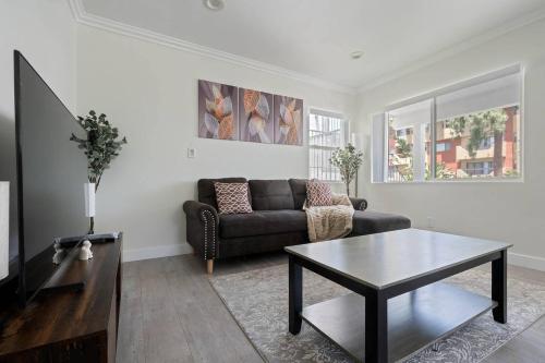 Serene Home in Central Burbank in Burbank, USA