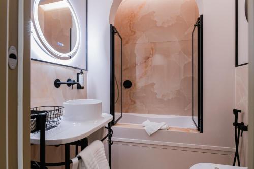 163 BOUTIQUE HOTEL - image 3