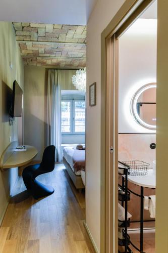 163 BOUTIQUE HOTEL - image 6