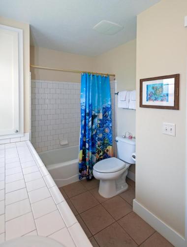 Plantation 1322-with garage AC fitness center pool hot tub BBQ and more! - image 12