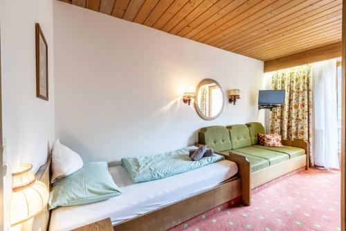 Single Room with Garden View