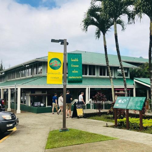 Alii Kai 5301-oceanfront views from every window prime top floor corner! - image 7