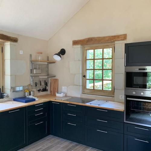 مطبخ, Charmante maison en Touraine, entre champs et châteaux (Charmante maison en Touraine, entre champs et chateaux) in Razines