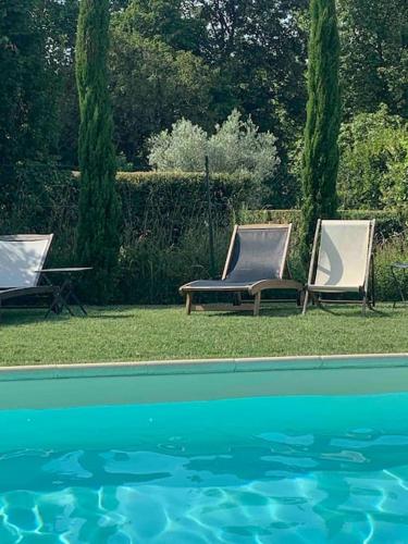 مسبح, Charmante maison en Touraine, entre champs et châteaux (Charmante maison en Touraine, entre champs et chateaux) in Razines