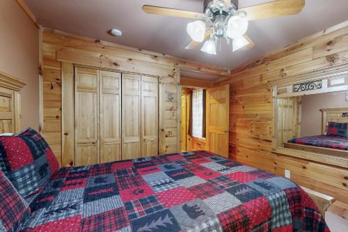 Coppertop Cabin in Maggie Valley, USA