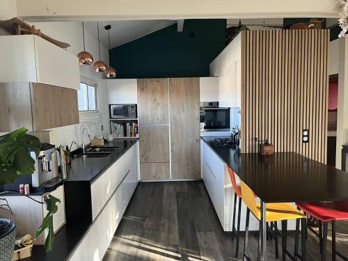 Villa OHANA pour 8 personnes avec piscine et cuisine d'été. Wifi gratuit - image 4