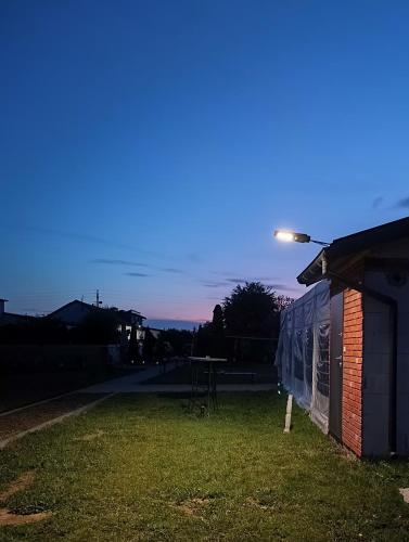 Dolina Królów Czersk glamping pole namiotowe (Dolina Krolow Czersk glamping pole namiotowe) in Karolina