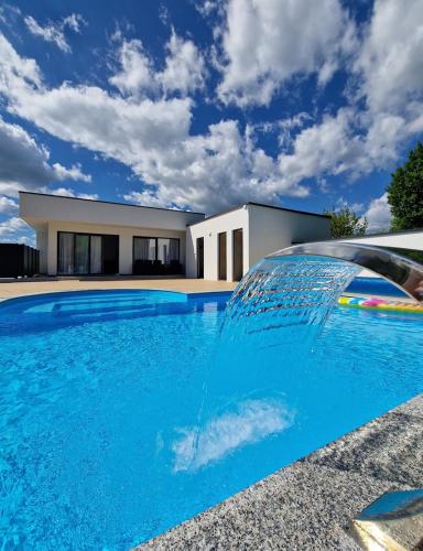 Villa AS - Location saisonnière - Bihać