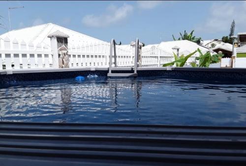 VillaBadlou Ti Cocon in Goyave