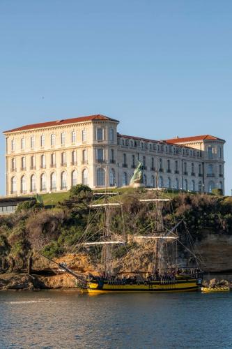 Radisson Blu Hotel Marseille Vieux Port - image 12