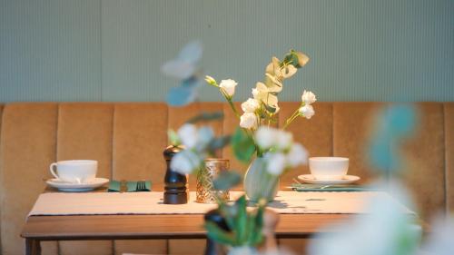 Residenz-Strandhotel (kinderfreies Hotel) - image 13