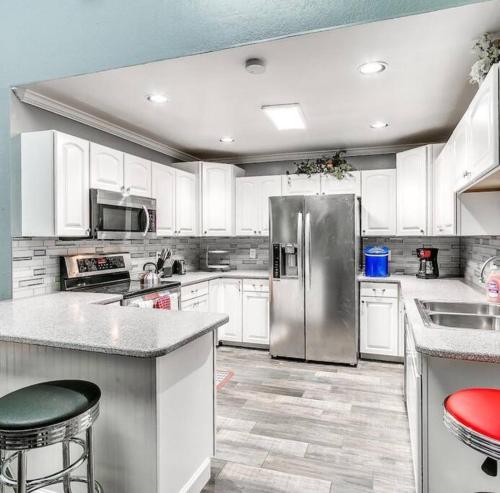 Beautiful home with pool and king beds