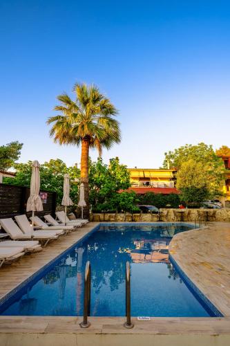 Samel Hotel - image 3