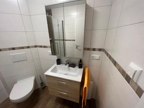 Bathroom, Schone Ferienwohnung im Herzen von Prum in Prum