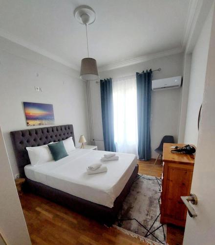 Athens Apartment 1-min Walk to Kato Patissia Metro, Ateny