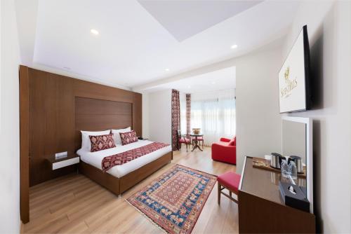 room detail thumbnail 0