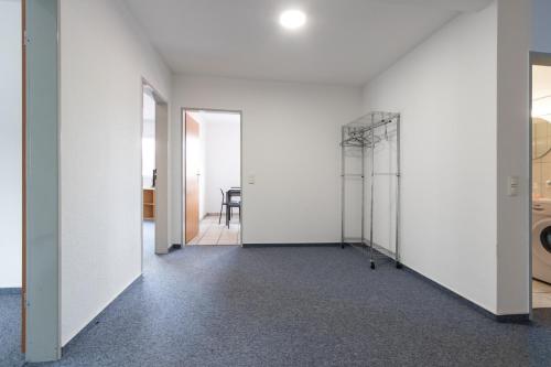Monteurapartment I 8 Betten I Kuche I Waschmaschine I Balkon in Munster Bei Dieburg